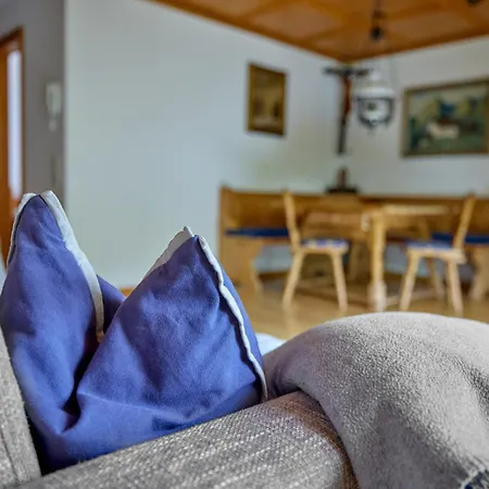 Alt Montafon By Pferd Auf Wolke Aparthotel 3*