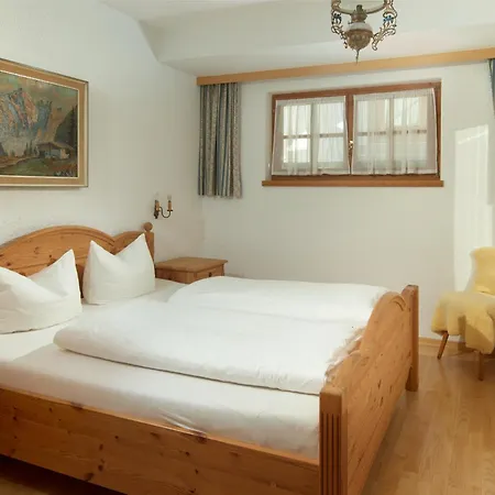 Alt Montafon By Pferd Auf Wolke 4* Gaschurn