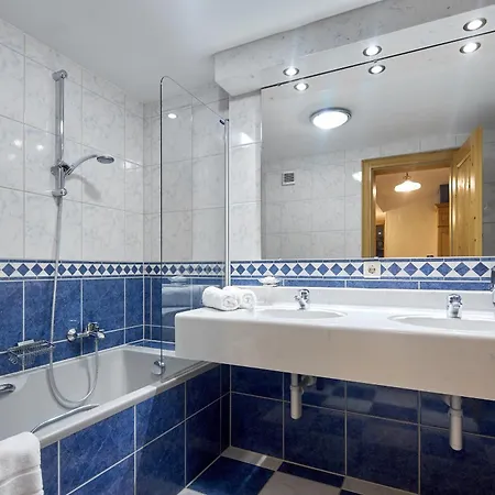 Alt Montafon By Pferd Auf Wolke Gaschurn