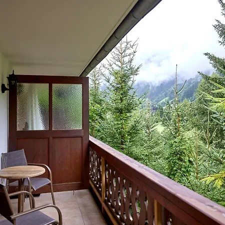 Alt Montafon By Pferd Auf Wolke Aparthotel 4*