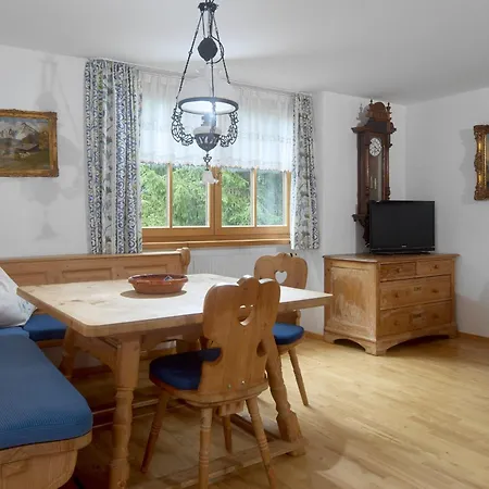 Alt Montafon By Pferd Auf Wolke Hotel apartamentowy Gaschurn