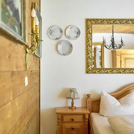 Alt Montafon By Pferd Auf Wolke Hotel apartamentowy Gaschurn