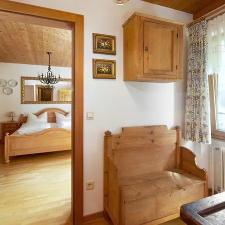 Hotel apartamentowy Alt Montafon By Pferd Auf Wolke 4*