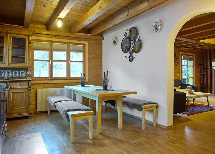 Alt Montafon By Pferd Auf Wolke Aparthotel Gaschurn